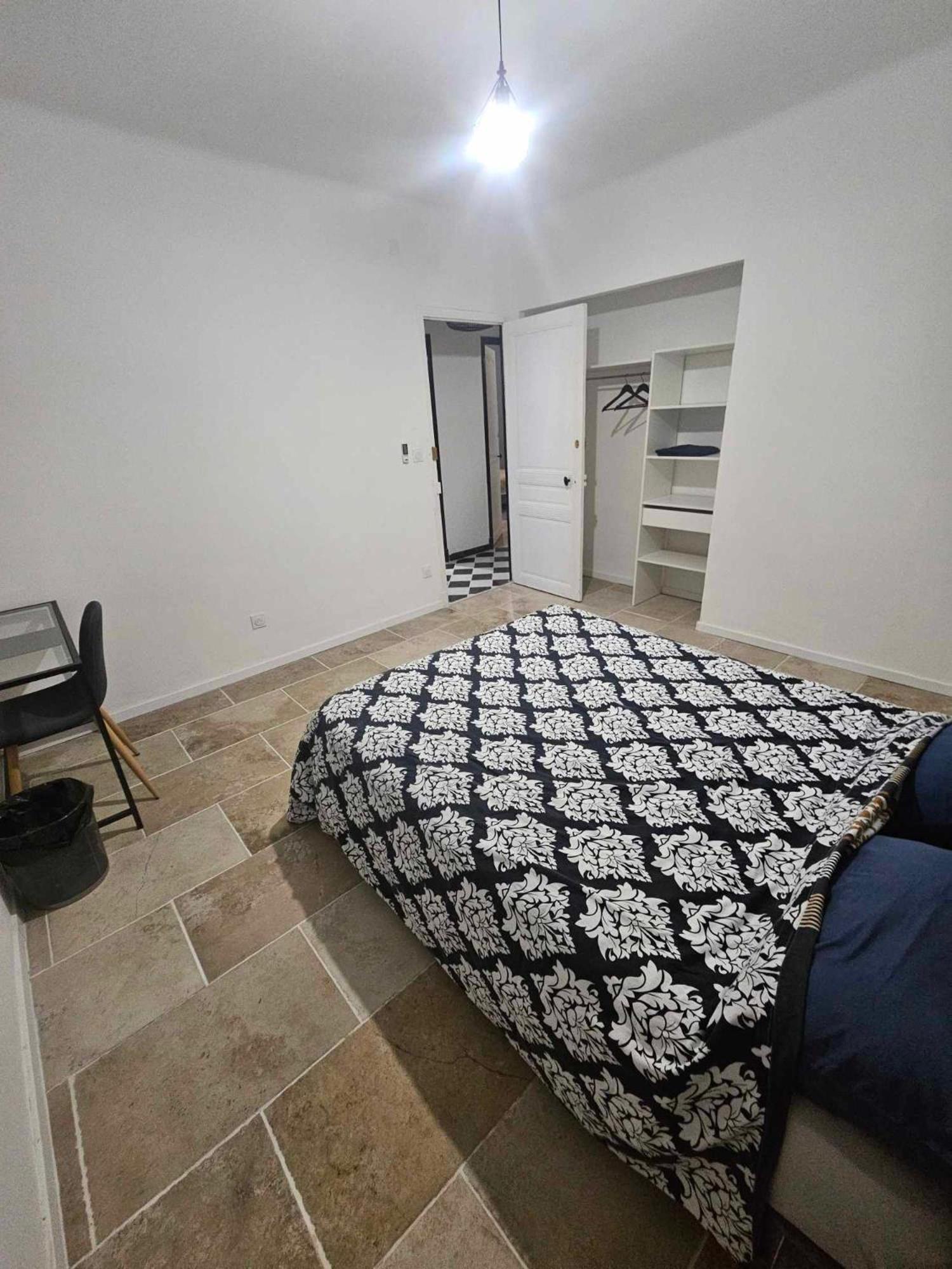 Av De Bordeaux Bed & Breakfast Narbonne Bagian luar foto